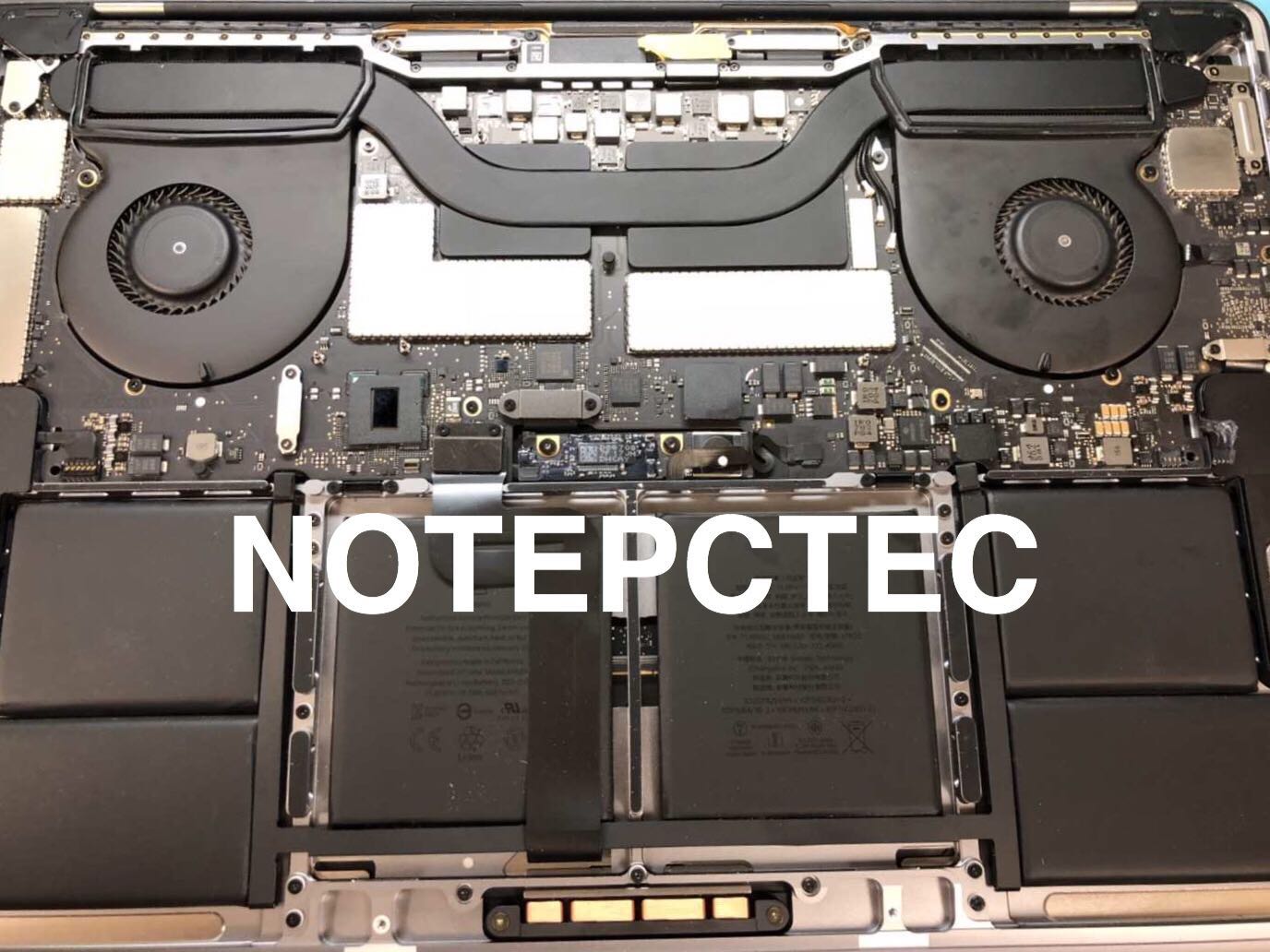 Apple MacBook Pro A1707 　外付け表示OK　真暗表示　薄ら表示　水没　ロジックボード修理
